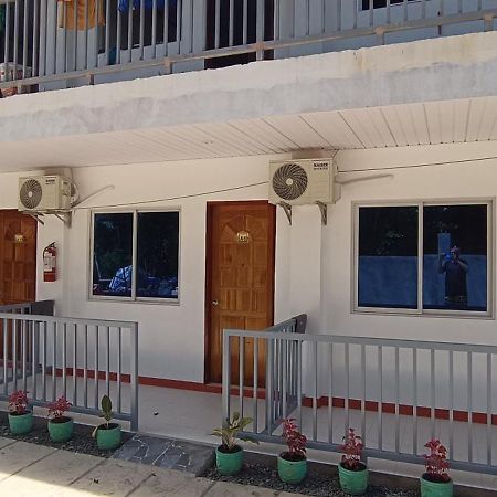 J&J Tourist Inn Bohol Esterno foto